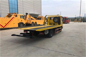 永年非事故拖车